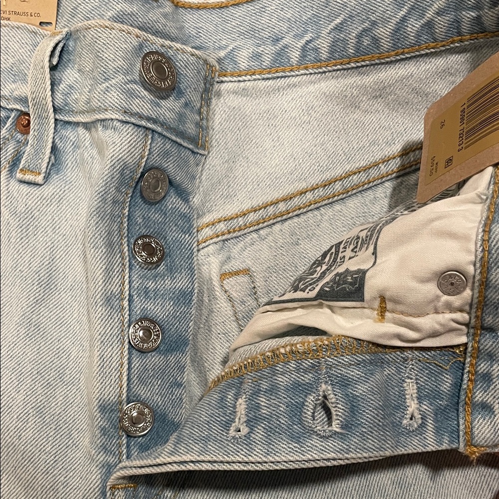 Levi's 501 Women’s Light Blue Ripped Denim Shorts - Picture 2 of 3